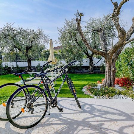 Le Ville Della Romantica Manerba del Garda Exteriér fotografie